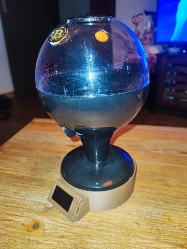 Candy Dispenser lightning