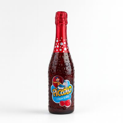 Piccolo Truskawkowe/ Piccolo Strawberry Drink 750ml