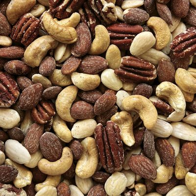 Geröstete 4-Nuss-Mischung bio Geröstete 4-Nuss-Mischung bio