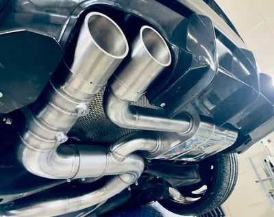 Golf 5 GTI ED30 / Pirelli Klappenabgasanlage Terrorline 3,5 Zoll