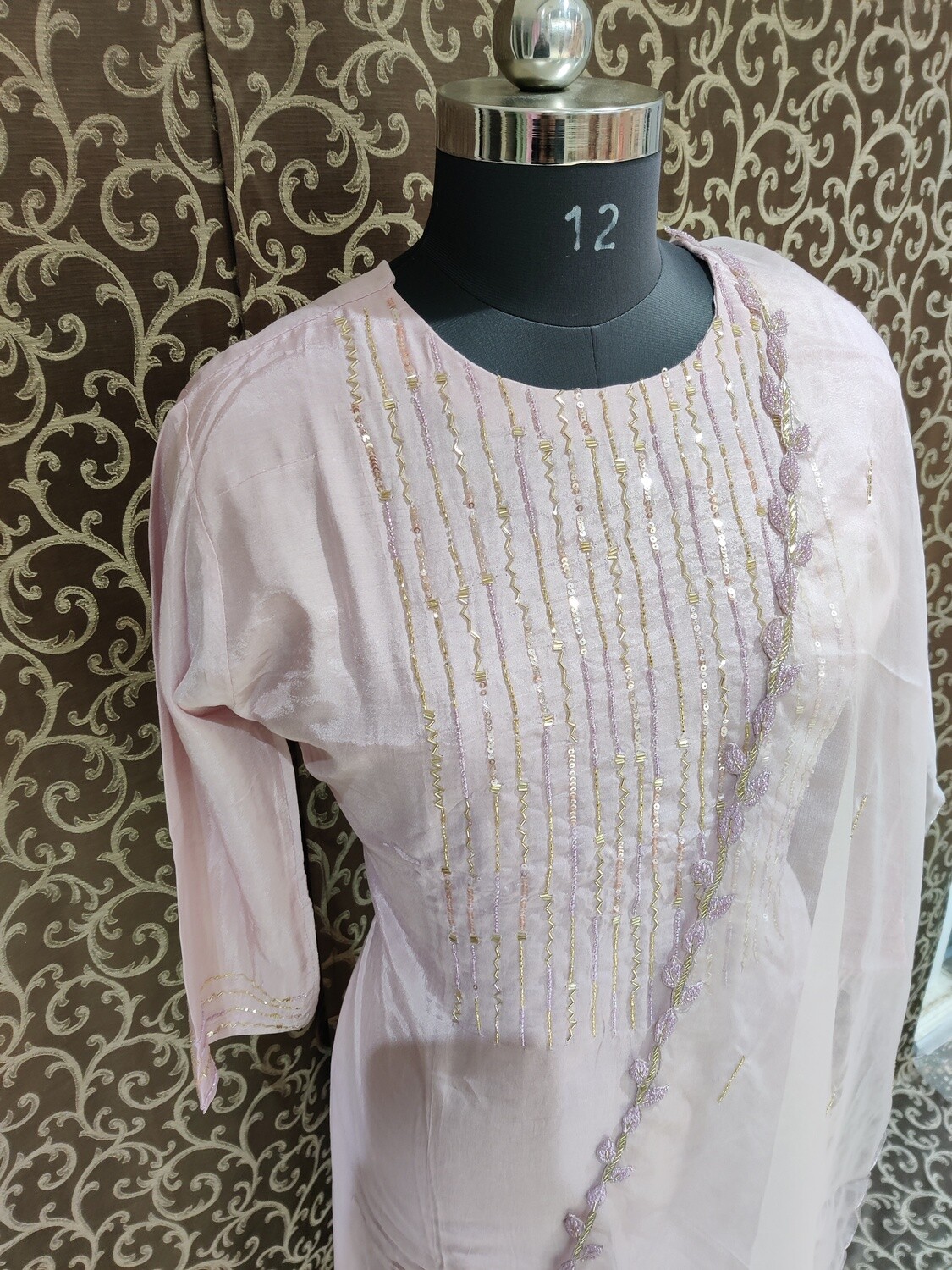 KURTI