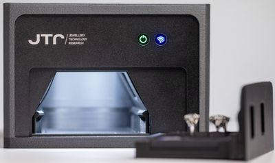 Diamonds &amp; simulants detectors