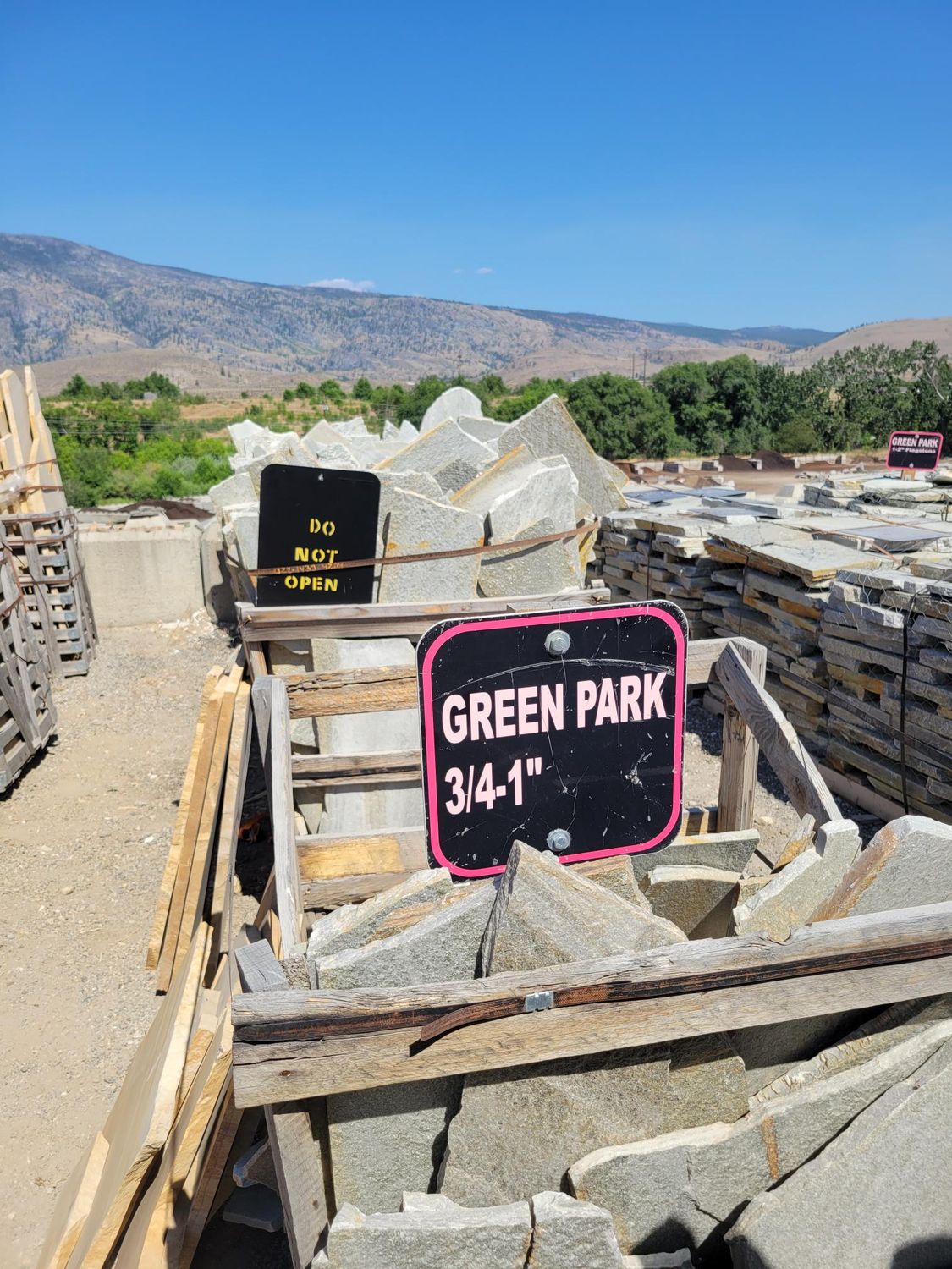 Flagstone 3/4-1&quot; Green Park