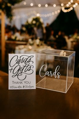 Cards &amp; Gifts - Minimalist Wedding Sign [PRINT]