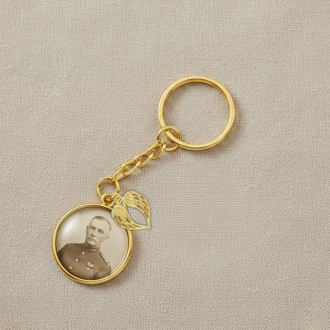 Memorial Photo Accessory Necklace / Brooch Pin / Keychain