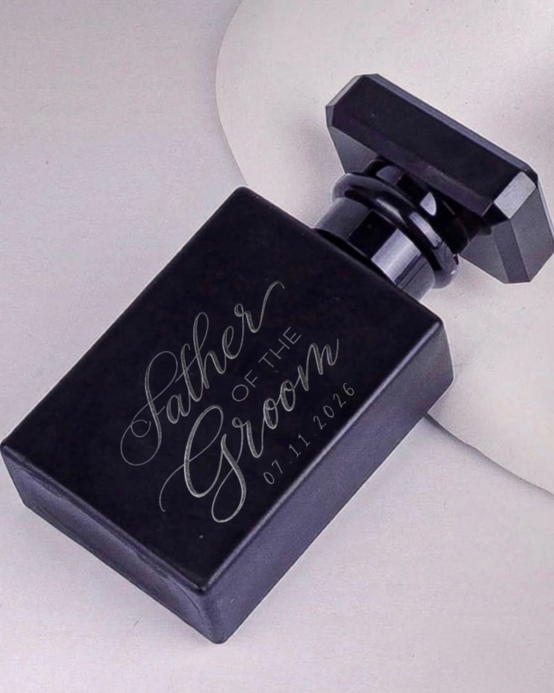 Custom Etched Groomsmen Cologne Bottle Bridesmaid Purfume Bottle