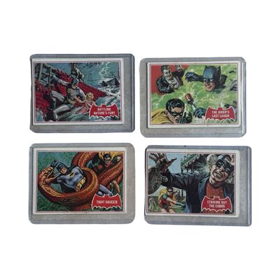TOPPS Batman 1966 Red Bat "Joker"