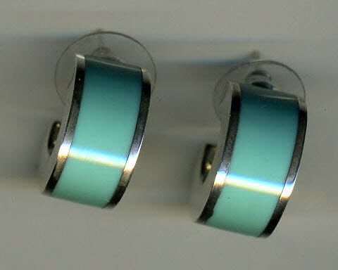 Turquoise howlite hoop earrings