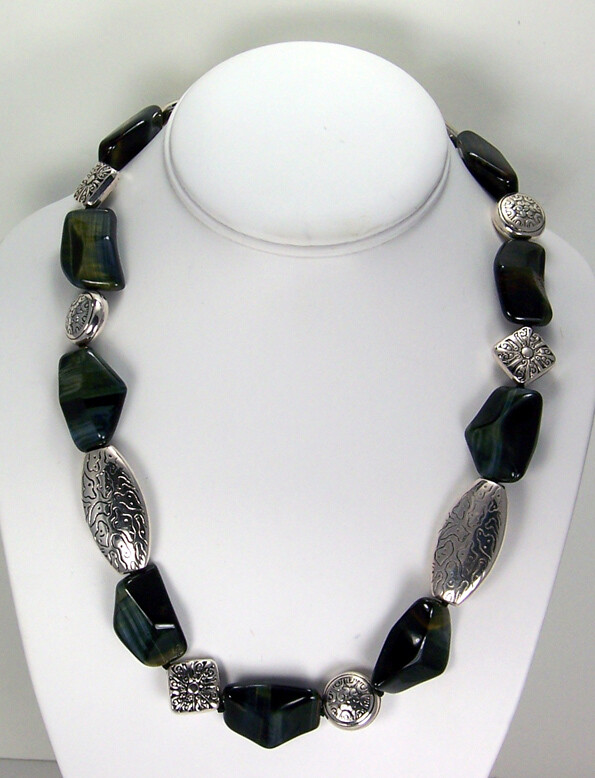 Blue tiger&#39;s eye necklace