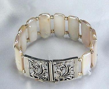 Biwa Pearls With Silver Bracelet