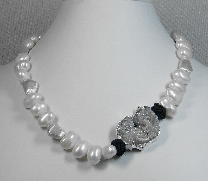 Freshwater pearls with irregular silver beads &amp; drusy conponent