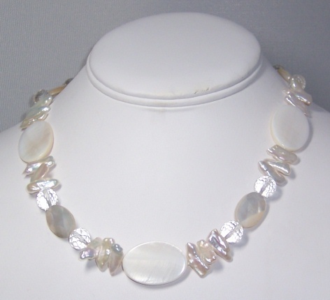 Mother of Pearl &amp; rock crystal nekclace