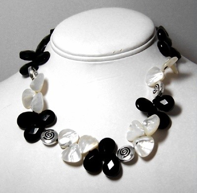 Onyx & pearl necklace