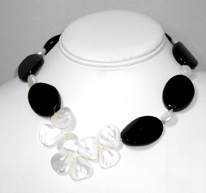 Onyx & pearl necklace