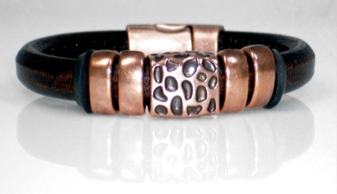 Brown leather bracelet