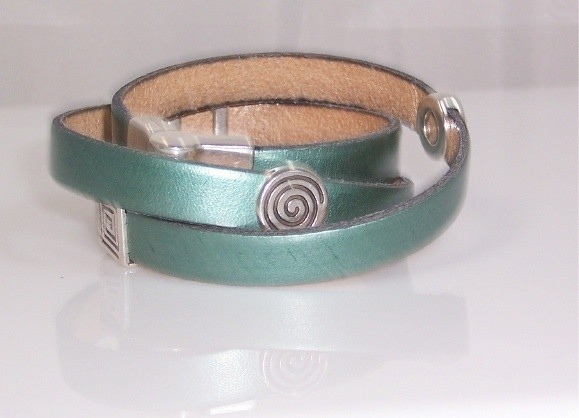 Green leather bracelet