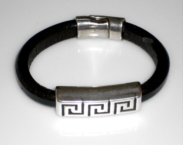 Leather bracelet