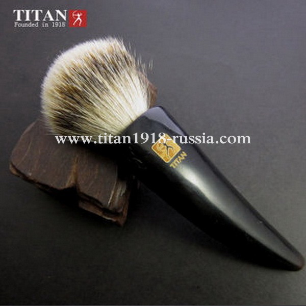 Помазок для бритья TITAN (Япония), рог буйвола, натуральная щетина, серебристый барсук: 12719901