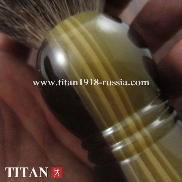 Помазок для бритья TITAN (Япония), пластиковая рукоять, натуральная щетина, тёмный барсук: 12712532