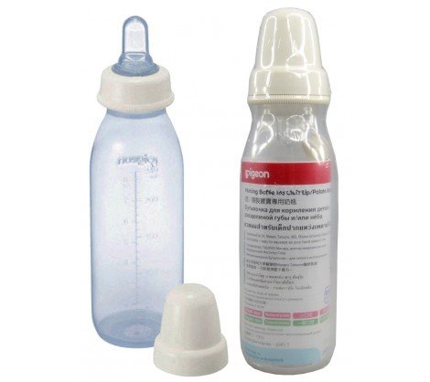 Pigeon Cleft palate bottle with 2 teats ( small & regular size)