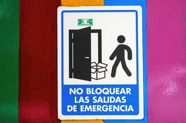 Planes de emergencia y evacuación  (LOCALES PÚBLICA CONCURRENCIA)