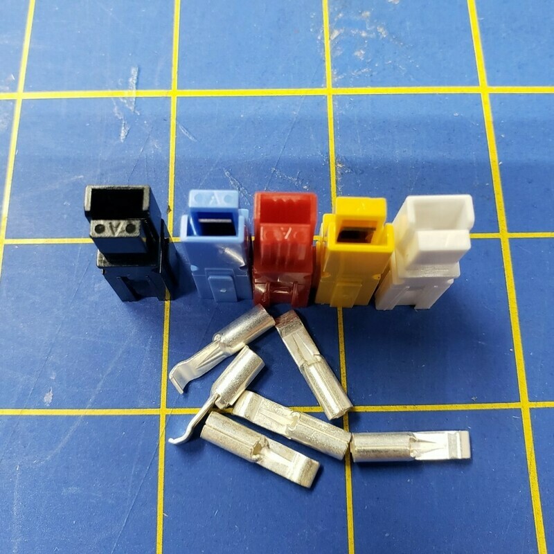 Anderson Power Pole 15-30 Amp Plug Set (5 Plugs) For T-Trak