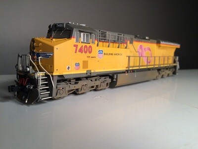 N Scale - Union Pacific 7400 - Pink Ribbon Decal Set