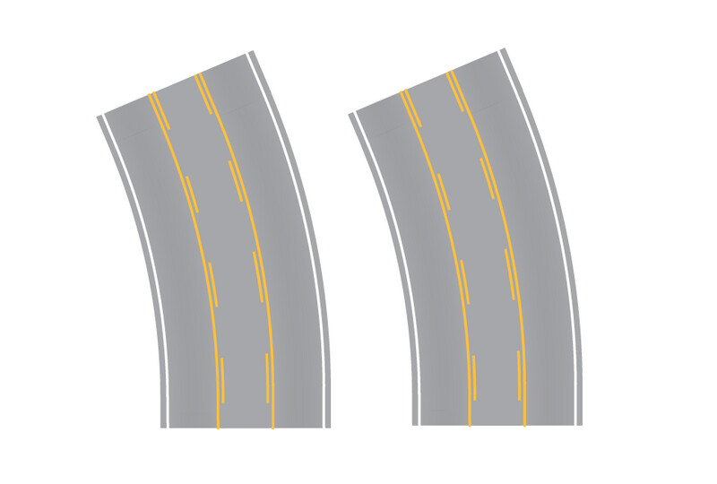 Easy Streets N - Aged Asphalt-Broad Curve Center Turn Lane