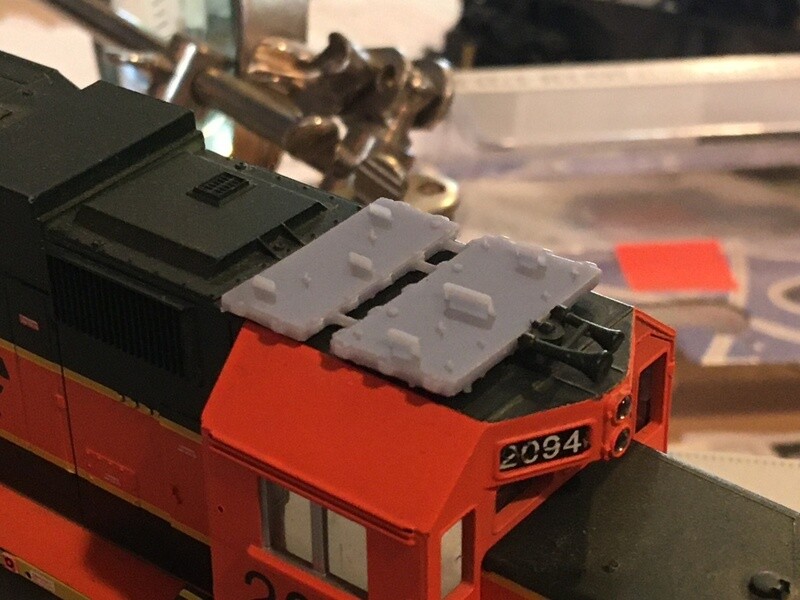 Locomotive Detail Parts - LinkUP PTC 2 Piece with Antennas