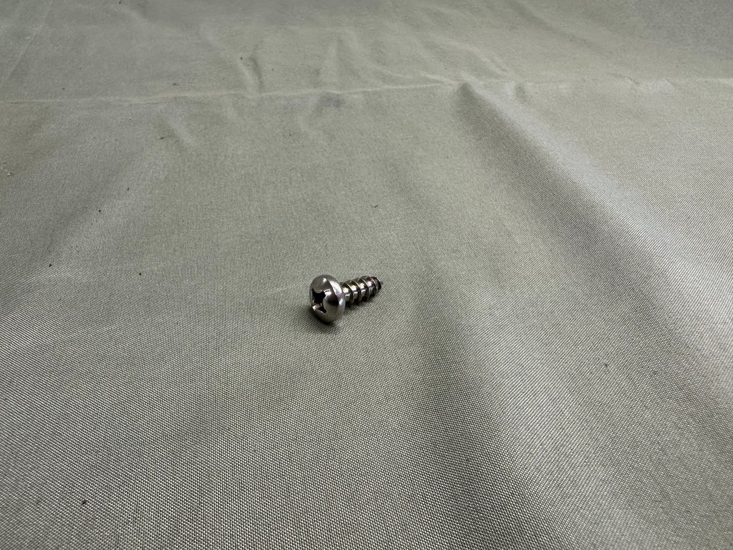 Pan Head Self-Tapping Screw - Rear Curtain
