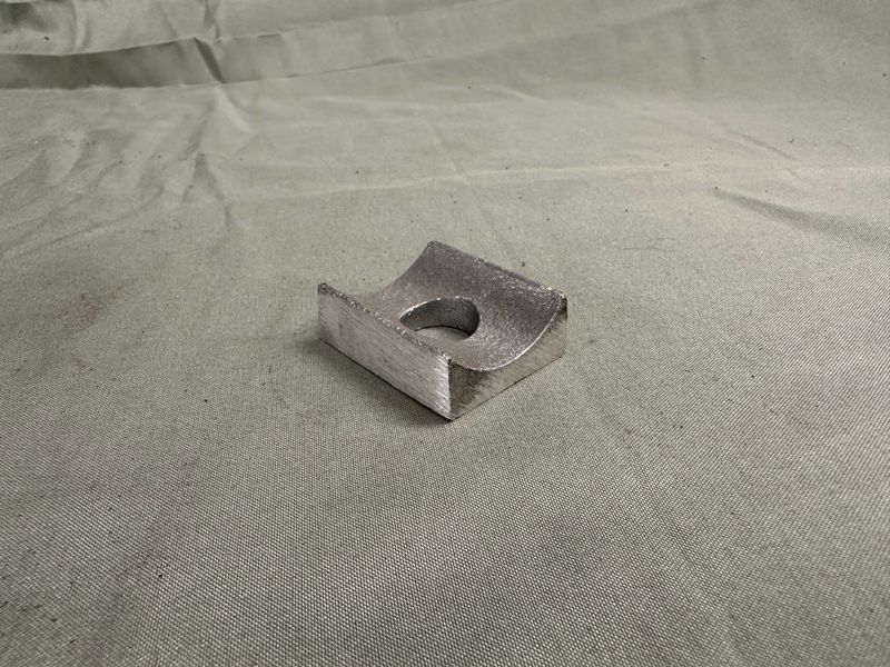 MT14 Rear Lift Pipe Saddle