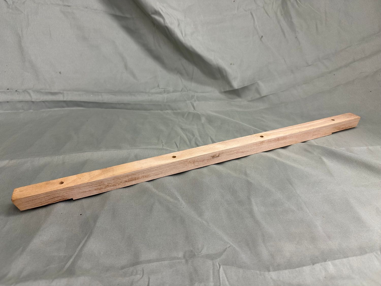 Narrow Seat Box Crossmember