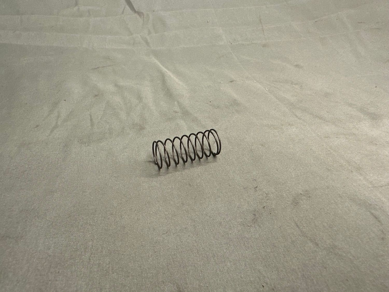 C8 Air Valve Spring