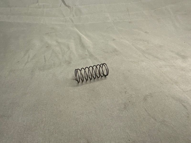 C8 Air Valve Spring