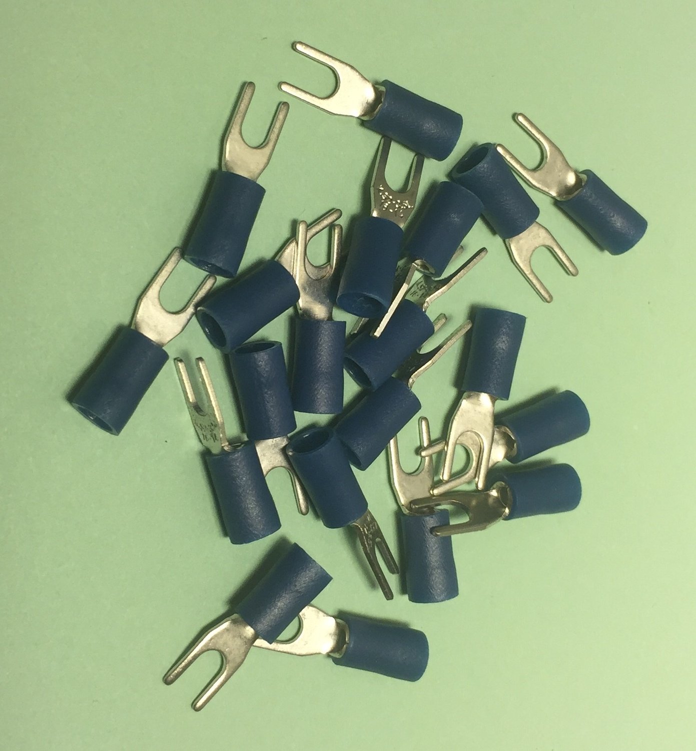 Wire Ends #14 Wire - #6 Spade End - BLUE (20)