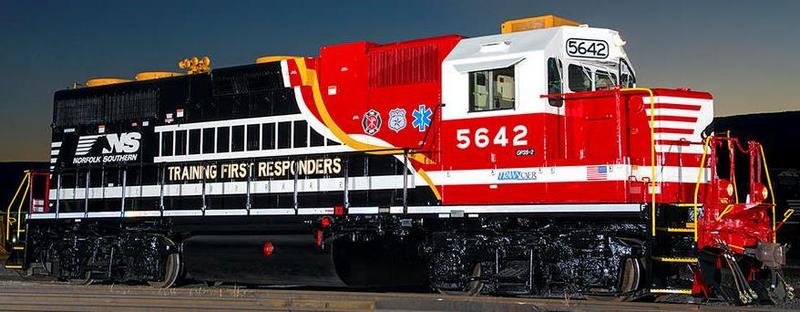 Norfolk Southern GP38-2 Decal Set - Training First Responders 5642