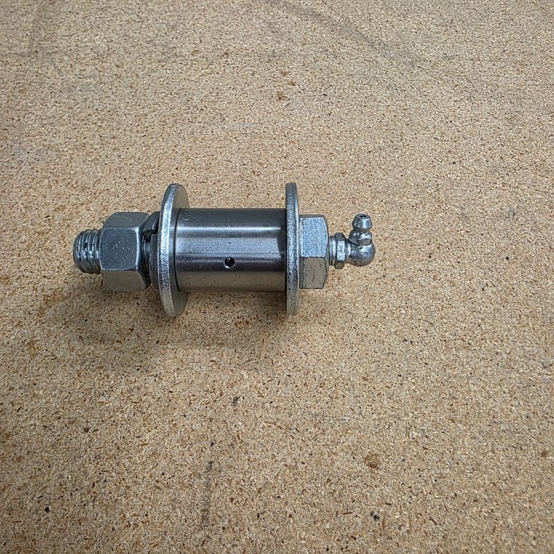 Idler Sprocket Bolt Set
