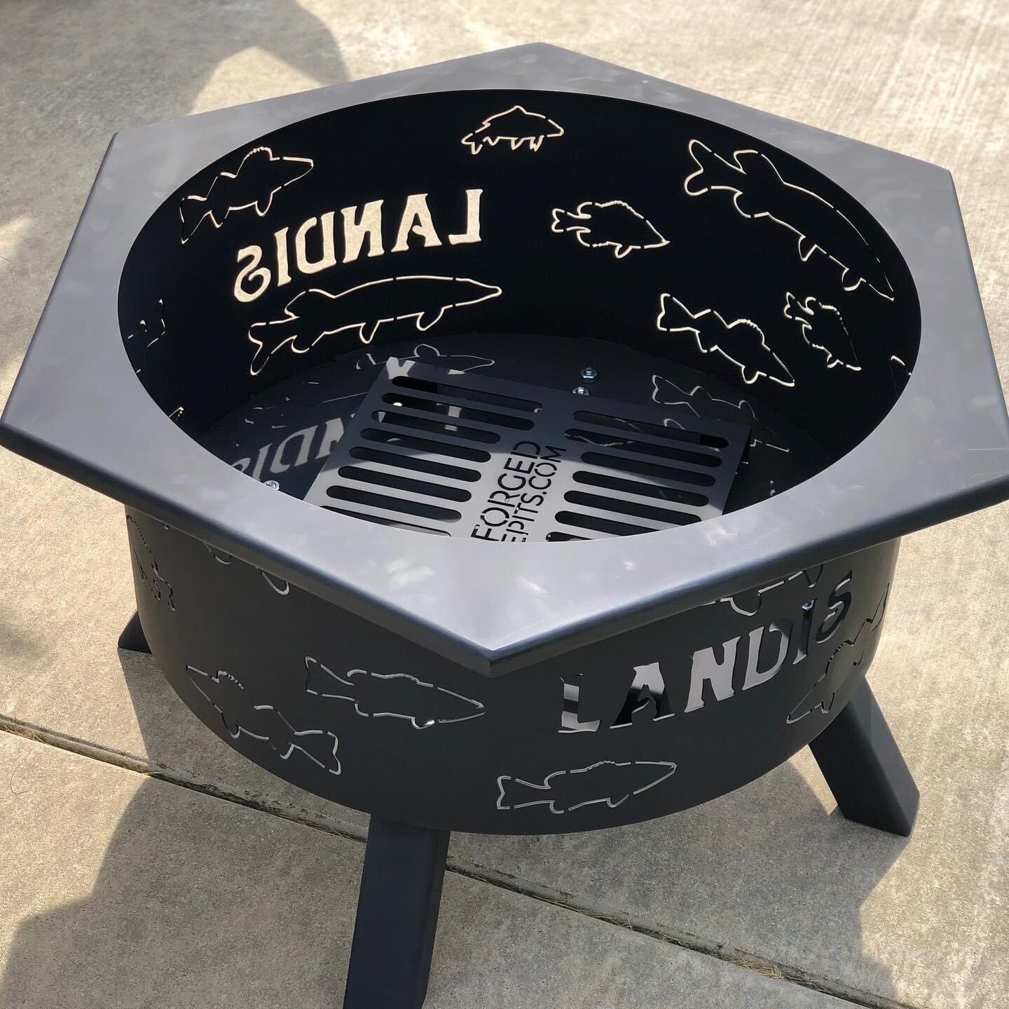 Badass fire pit with stands