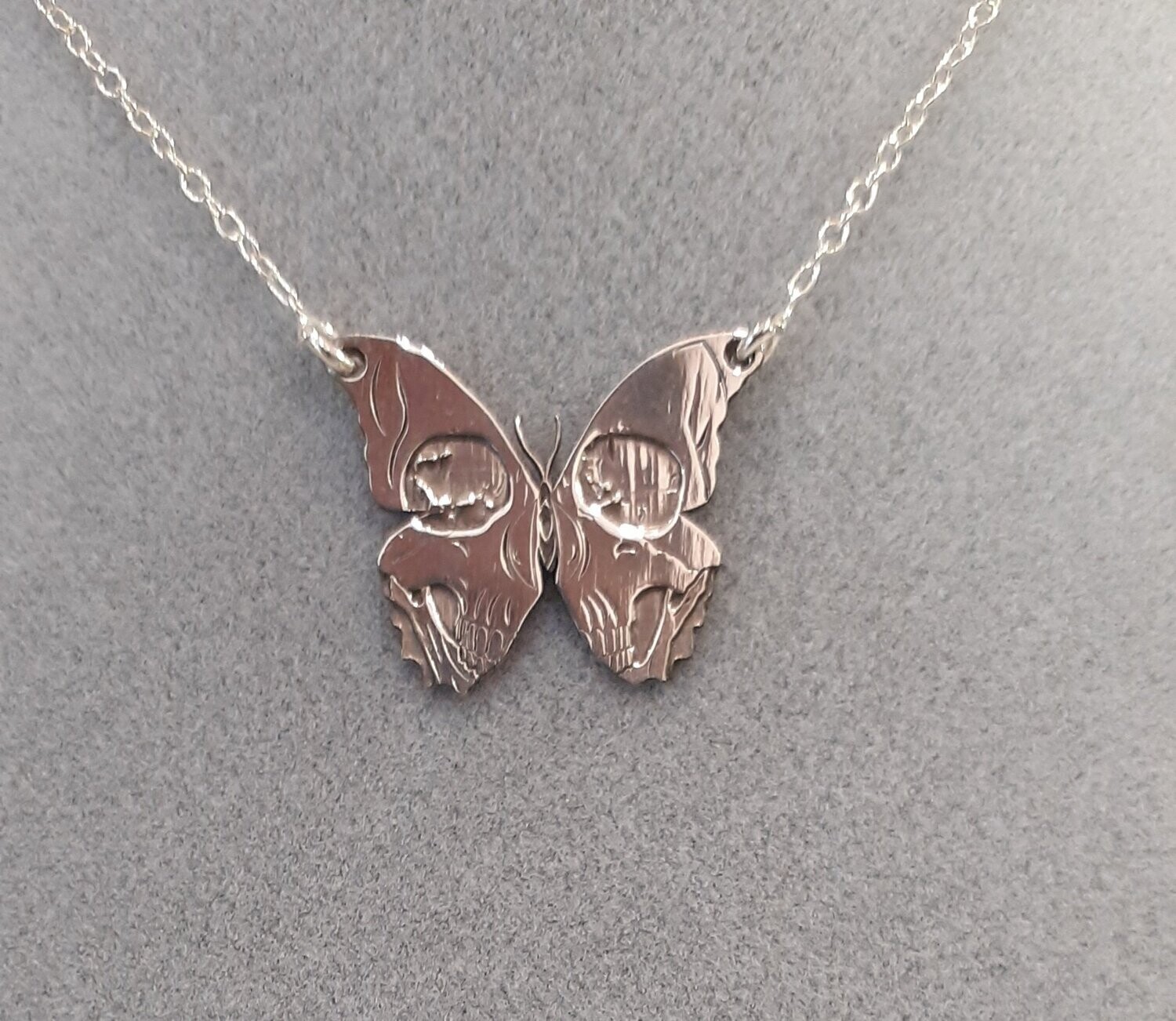 Mariposa calavera