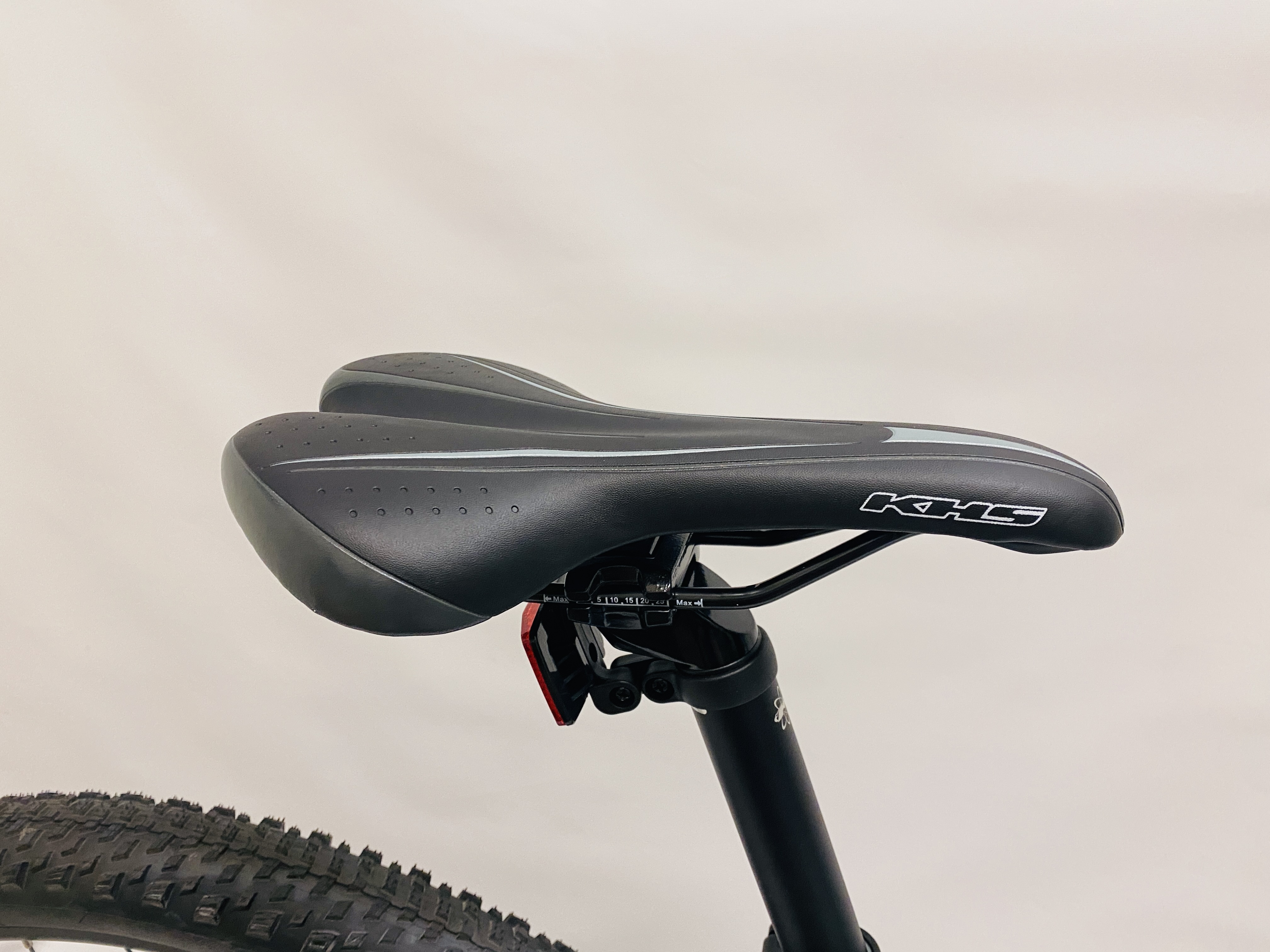 NEW KHS Aguila Mountain Bike