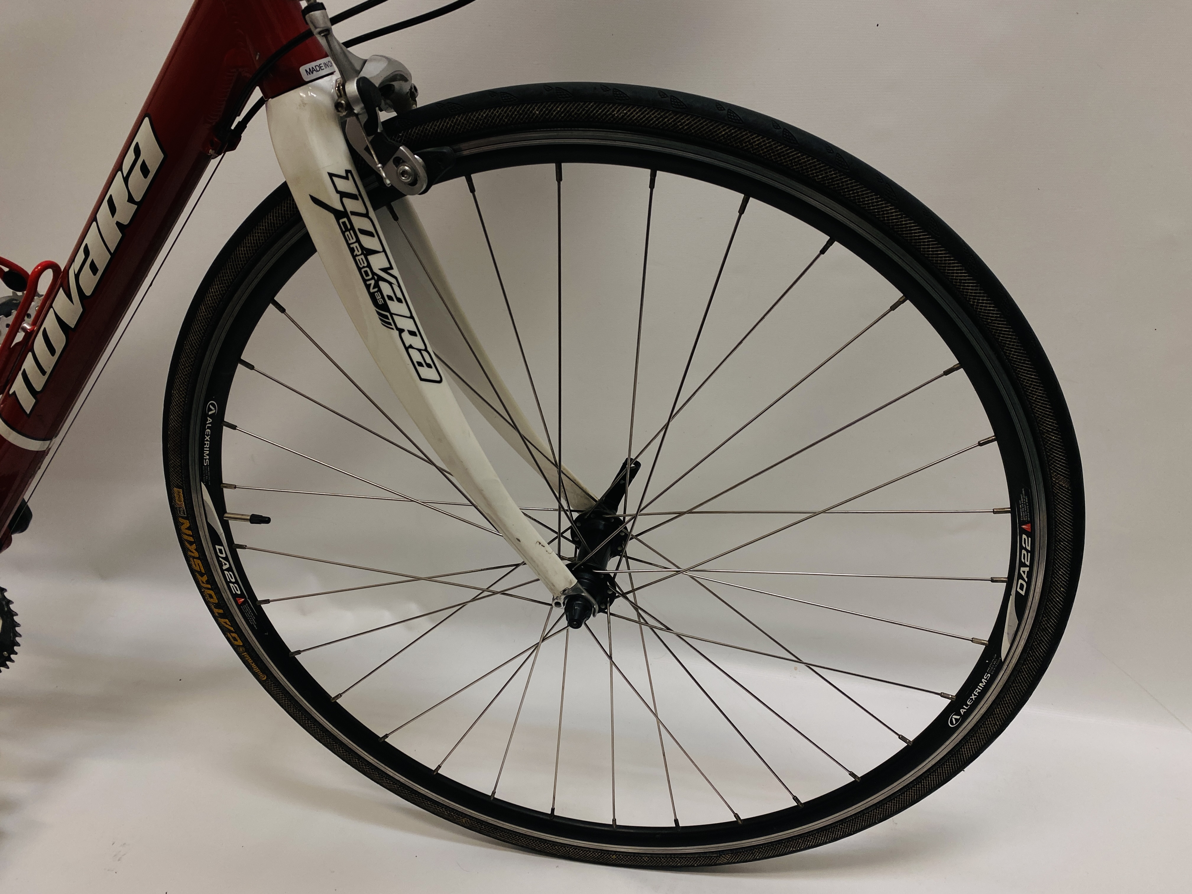 Novara divano 2025 road bike price