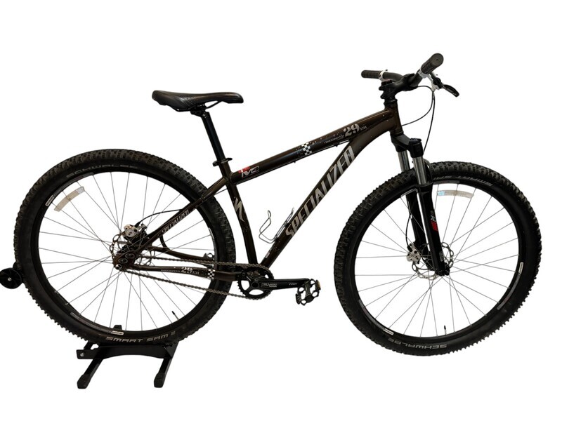 Medium Specialized Rockhopper Mountain Bike