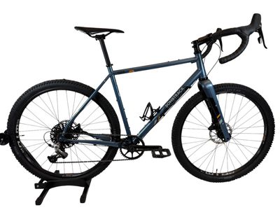 Medium Bombtrack Hook Ext Gravel/Touring Bike