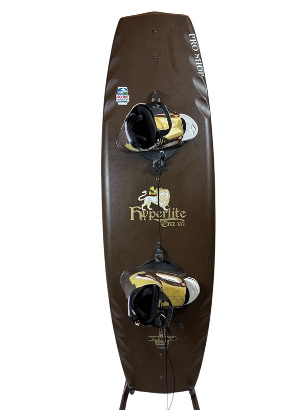 132cm Hyperlite Era Wakeboard W/ Hyperlite Eden Bindings
