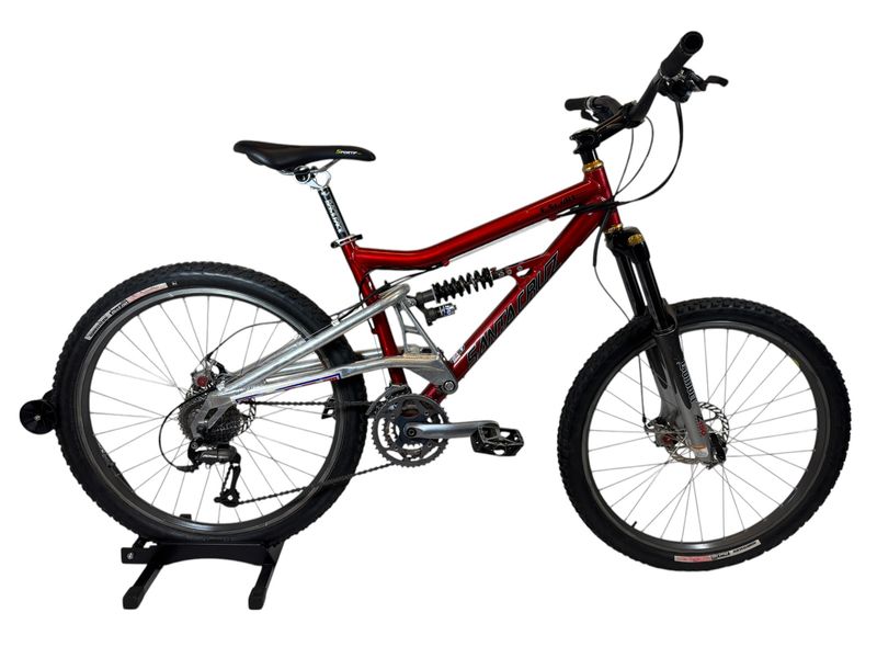 Medium Santa Cruz Bullit Full Suspension Mountain Bike