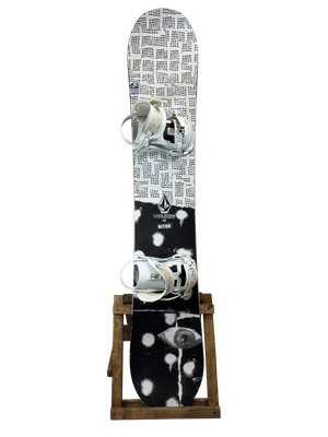 158cm Nitro X Volcom Beast Snowboard W/ Union Force Bindings