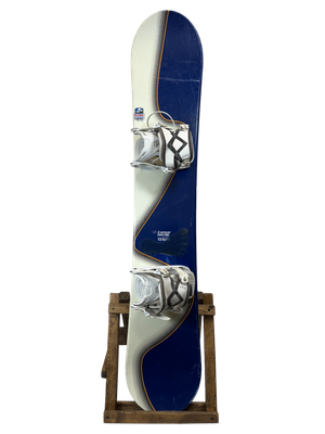 151cm Lamar Electric Snowboard W/ Flow Flite 2 Bindings 151cm Lamar Electric Snowboard W/ Flow Flite 2 Bindings
