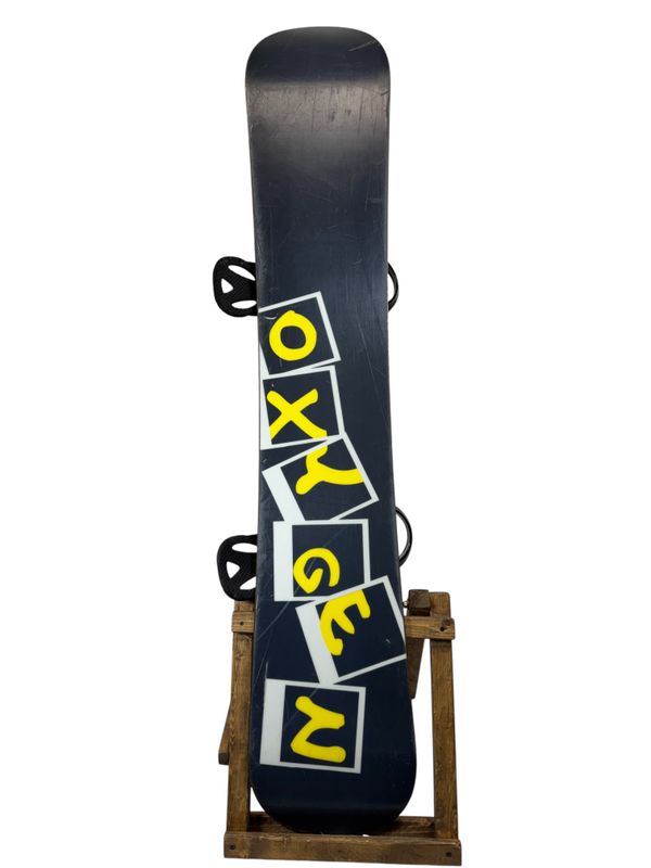 160cm Oxygen AL Snowboard W/ Burton Freestyle Bindings