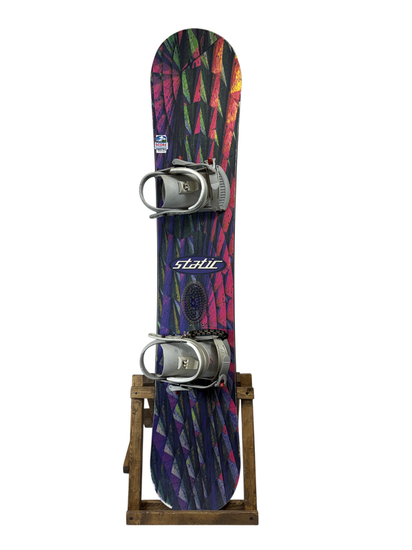151cm Static Snowboard w/ Lamar Bindings