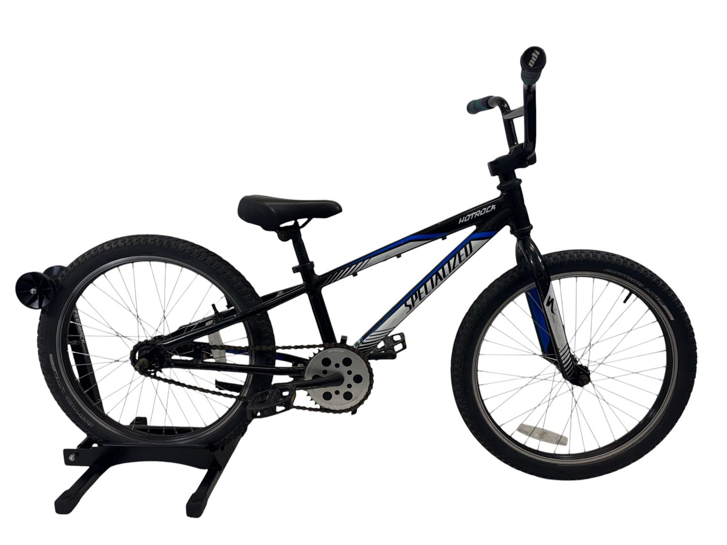 20 20" Specialized Hotrock Kids Ridged Mountain Bike